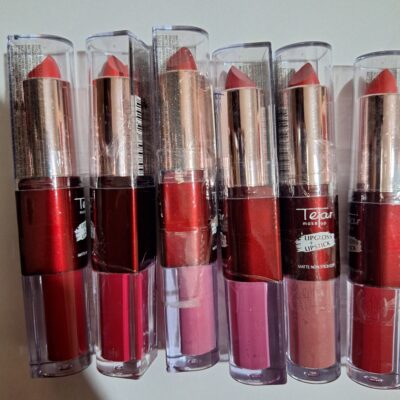 labial 2 en 1 en barra y lip gloss