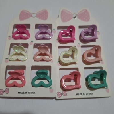 mini broche corazón