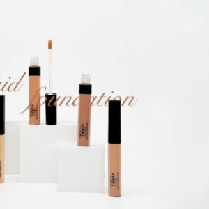 Liquid Foundation Silky Texture Smooth Block Defect